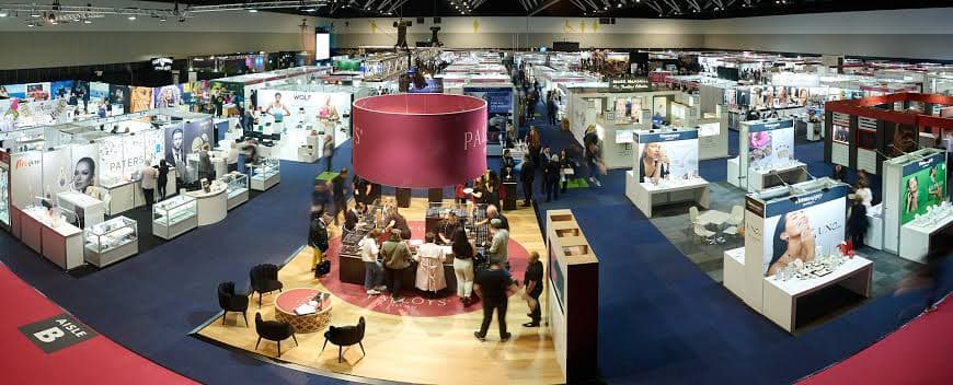 Trade show booth interactions